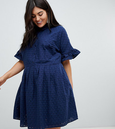 Платье-рубашка с вышивкой ришелье ASOS DESIGN Curve - Темно-синий