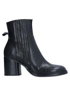 Полусапоги и высокие ботинки Buttero