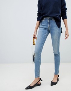 Категория: Зауженные джинсы женские Selected