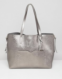 Серая сумка металлик с эффектом змеиной кожи Glamorous - Серый