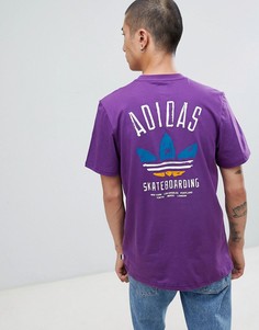 Фиолетовая футболка с принтом на спине adidas Skateboarding DH3932 - Фиолетовый