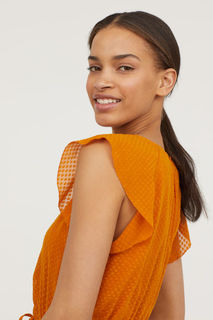 Платье с оборками на рукавах H&M