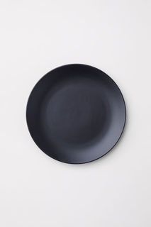 Фарфоровая тарелка H&M