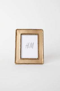 Металлическая рамка H&M