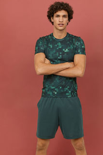 Короткие спортивные шорты H&M