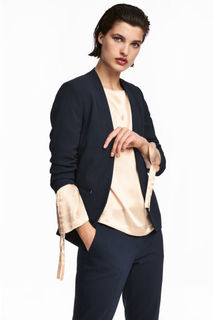 Приталенный жакет H&M