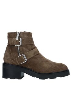 Полусапоги и высокие ботинки Janet & Janet