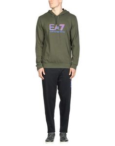 Спортивный костюм EA7