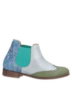 Полусапоги и высокие ботинки Ebarrito