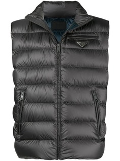 пуховый жилет Prada