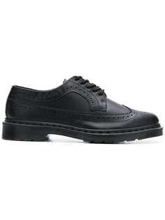 классические дерби на шнуровке Dr. Martens