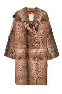 Меховое пальто с цветной отделкой Color Temperature
