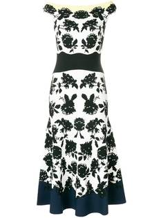 платье миди с вырезом-лодочкой и цветочным рисунком Alexander McQueen