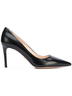 classic leather pumps Prada