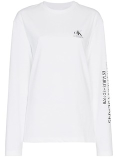 ok logo print long sleeve t-shirt Calvin Klein Jeans Est. 1978