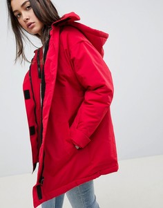 Анорак с подкладкой из искуcственного меха ASOS DESIGN - Красный