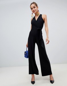 Черный комбинезон с халтером River Island - Черный