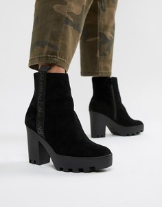 Черные замшевые ботинки челси на каблуке Calvin Klein Serina - Черный