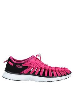 Низкие кеды и кроссовки Keen