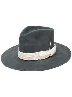 шляпа с широкими полями и белой лентой Nick Fouquet