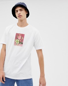 Свободная футболка с цветочным принтом ASOS DESIGN - Белый