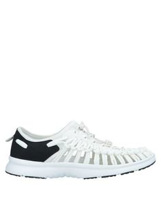 Низкие кеды и кроссовки Keen