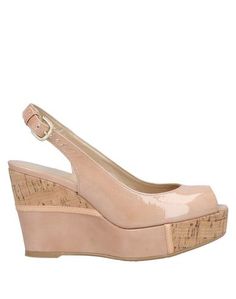 Сандалии Stuart Weitzman