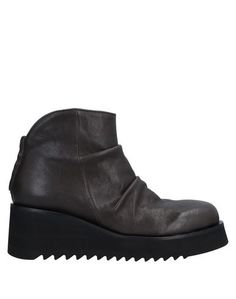 Полусапоги и высокие ботинки Open Closed Shoes