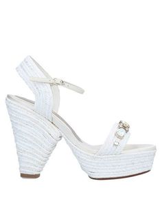 Сандалии Magrit