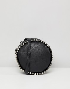 Черная сумка через плечо с заклепками Missguided - Черный