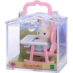 Игровой набор Sylvanian Families Младенец в пластиковом сундучке (кролик в детском кресле) (5197)