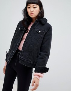 Джинсовая oversize-куртка с подкладкой из искусственного меха Weekday - Черный