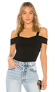 Боди с открытыми плечами evie - superdown by the Way.