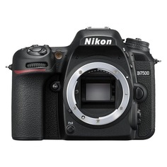 Зеркальный фотоаппарат NIKON D7500 body, черный