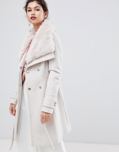 Кремовое пальто с искусственным мехом Forever New - Кремовый