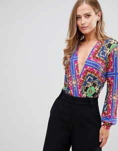 Боди со стрингами, глубоким вырезом спереди и платочным принтом Flounce London - Мульти