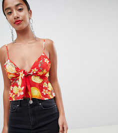Топ на бретельках с цветочным принтом Missguided Petite - Красный