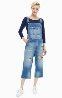 Рваный джинсовый комбинезон United Colors of Benetton