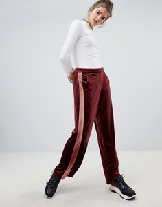Широкие спортивные бархатные брюки с полосками Only - Красный
