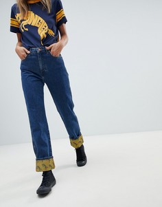 Желто-синие джинсы бойфренды с контрастными отворотами Wrangler - Синий
