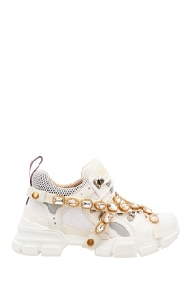 Белые кроссовки Flashtrek со съемным декором Gucci