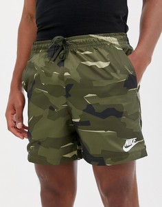 Зеленые трикотажные шорты с камуфляжным принтом Nike AQ0600-222 - Зеленый