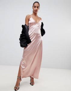 Розовое шелковистое платье-комбинация макси PrettyLittleThing - Розовый