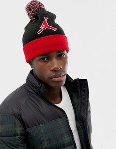Красная шапка-бини с помпоном Nike Jordan AA1302-010 - Красный