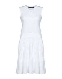 Короткое платье Versace