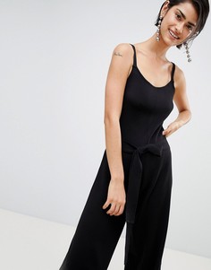 Комбинезон с завязкой на талии Stradivarius - Черный
