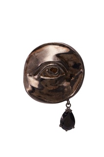 Черное кольцо Straight in the eye Caviar Jewellery