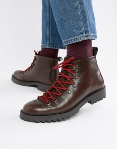 Коричневые кожаные ботинки в походном стиле на шнуровке ASOS DESIGN - Коричневый