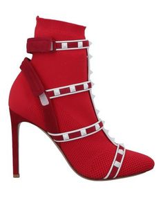 Полусапоги и высокие ботинки Valentino