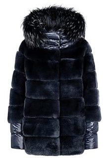 Комбинированная шуба из меха кролика со съемным капюшоном Virtuale Fur Collection